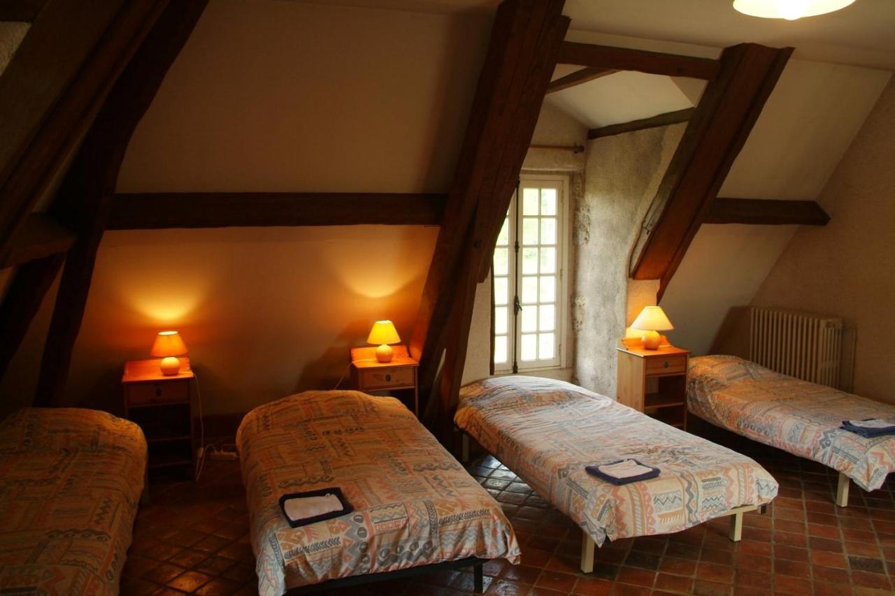Chateau De Montrame Soisy-Bouy الغرفة الصورة