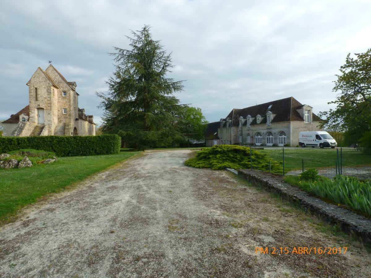 Chateau De Montrame Soisy-Bouy المظهر الخارجي الصورة