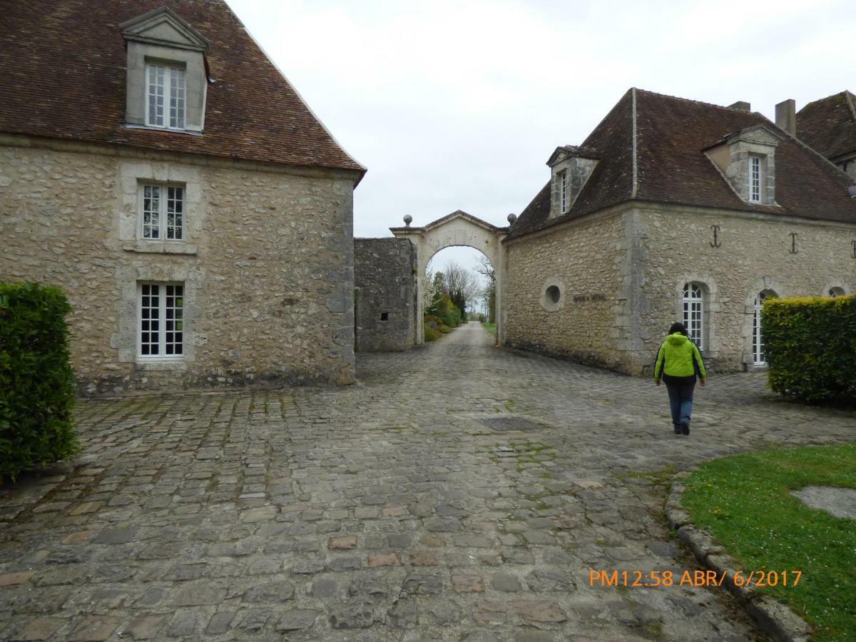 Chateau De Montrame Soisy-Bouy المظهر الخارجي الصورة